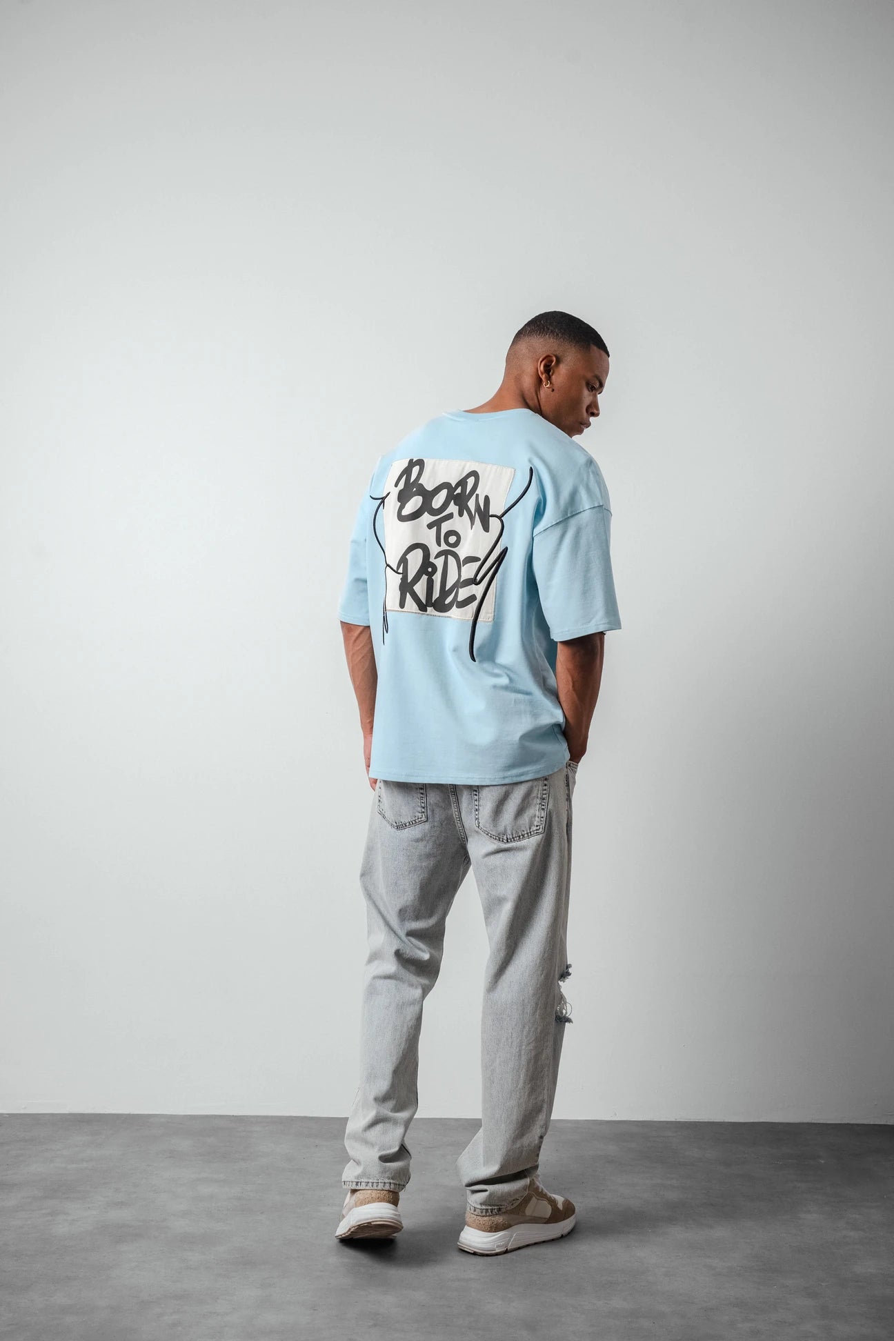 BORN TO RIDE PREMIUM T-SHIRT