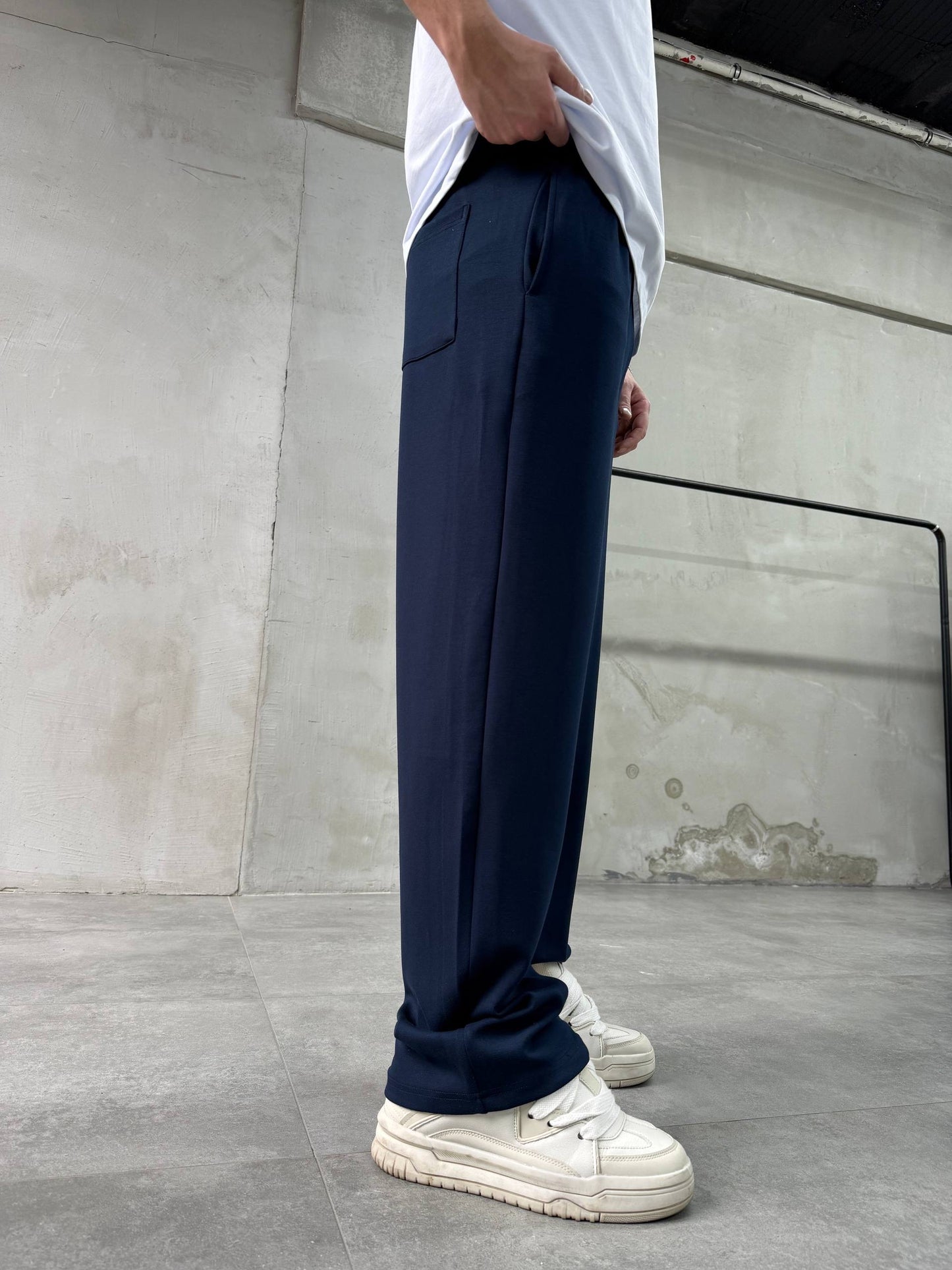PREMIUM SWEATPANTS