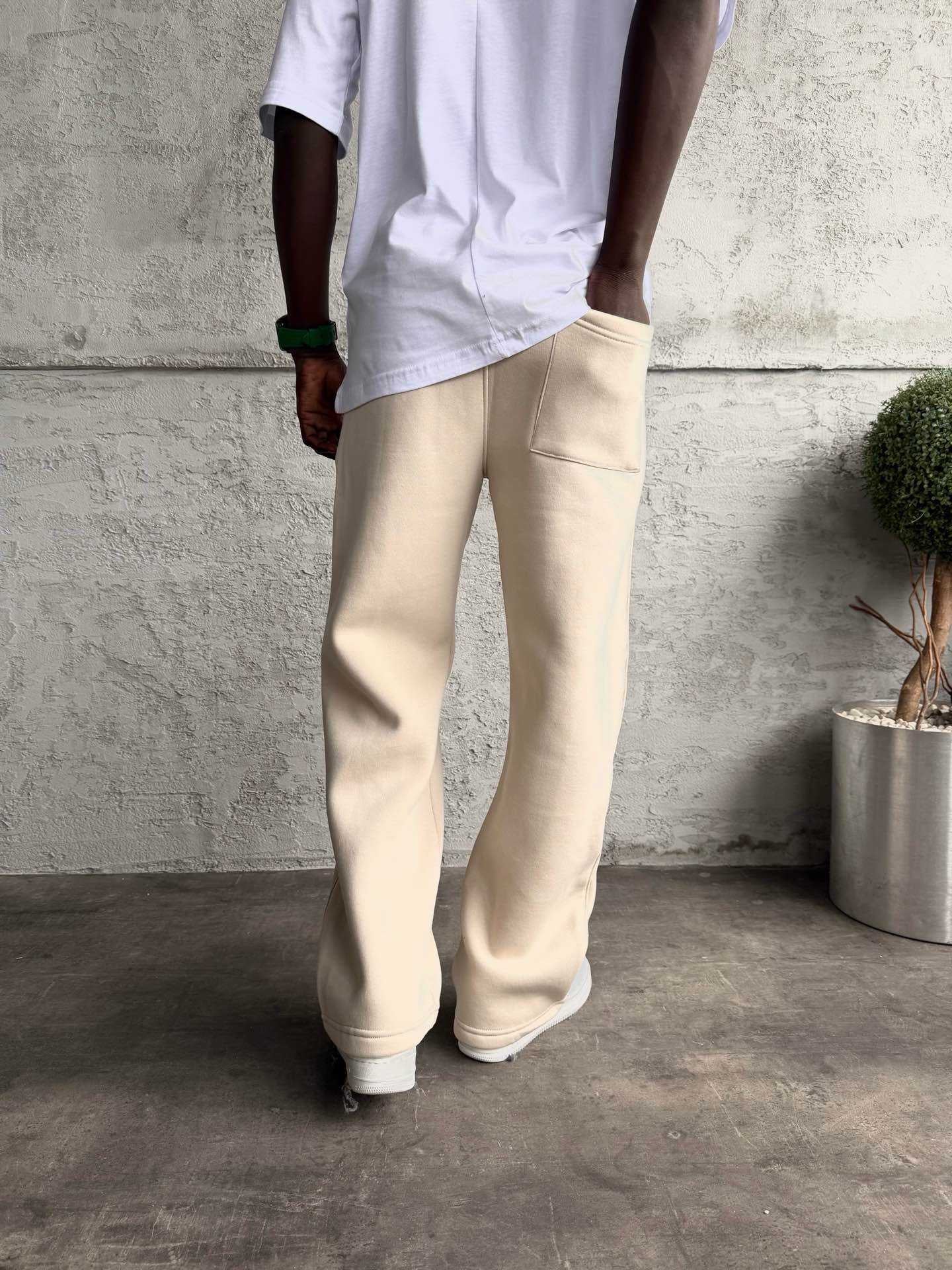 PREMIUM LINE SWEATPANTS
