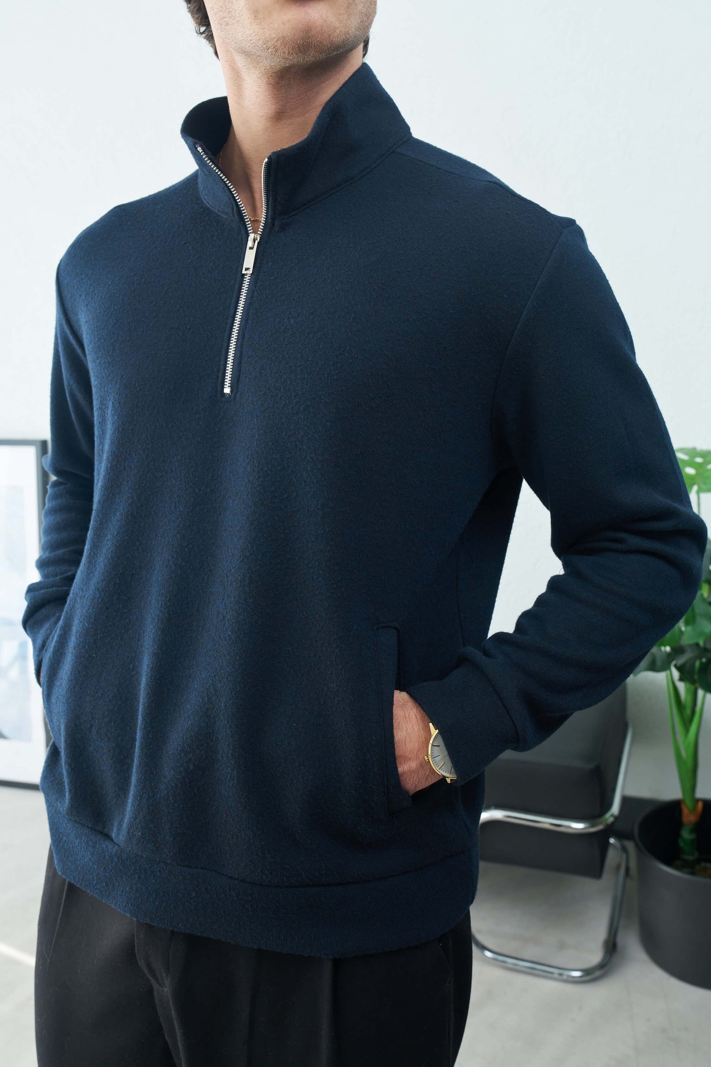 HALF ZIP PREMIUM SWEATSHIRT (2 COLOR)