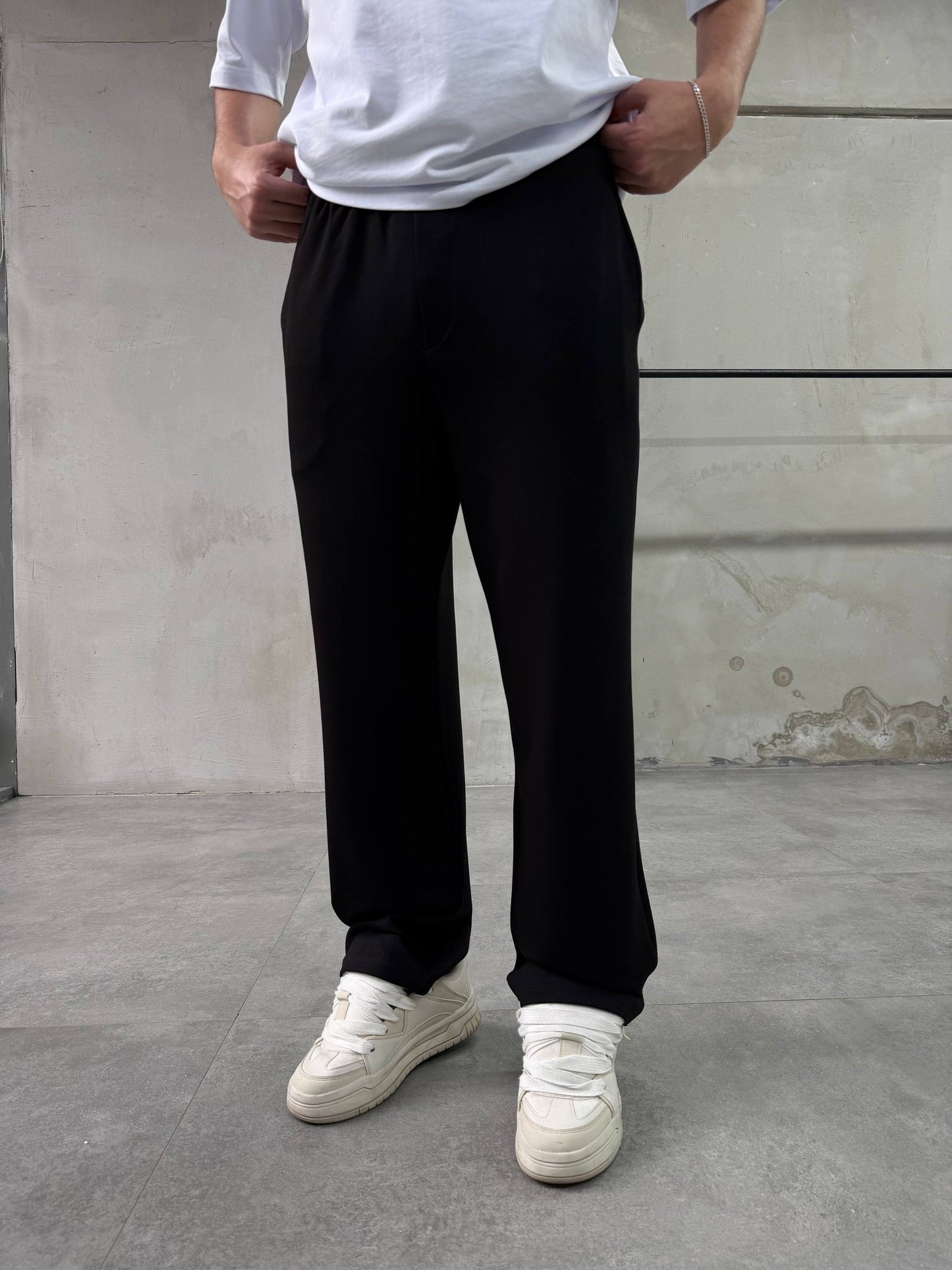 PREMIUM SWEATPANTS