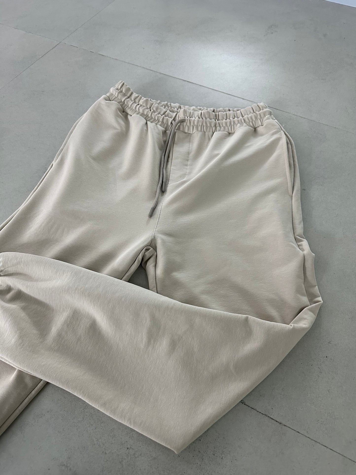 BASIC PREMIUM JOGGER (4 COLOR)