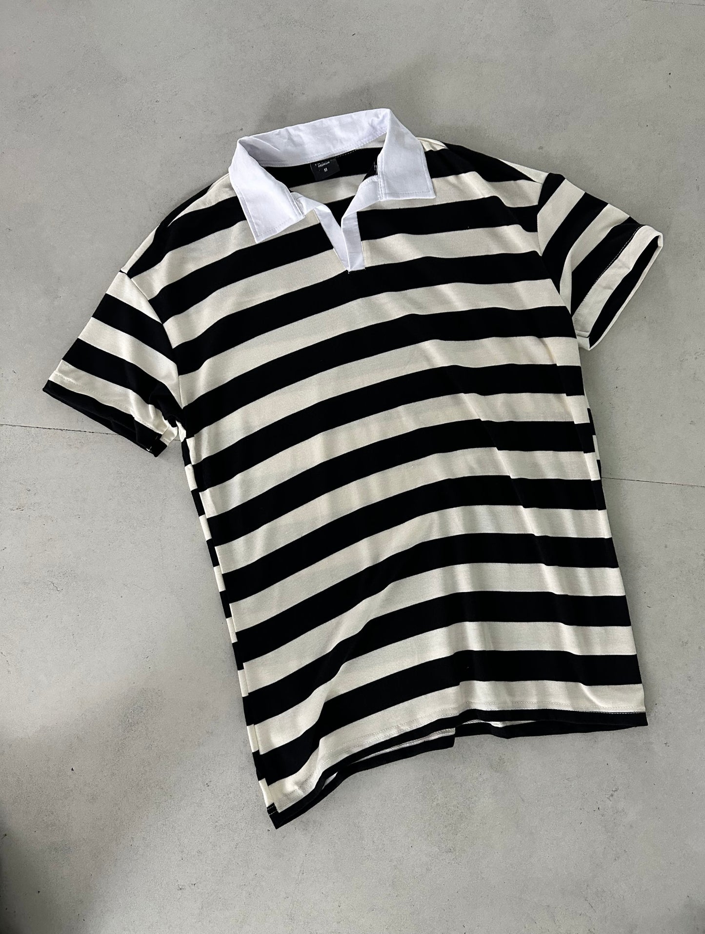 STRIPED T-SHIRT