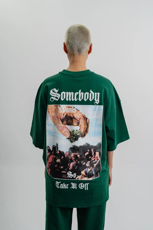 SOMEBODY GREEN T-SHIRT