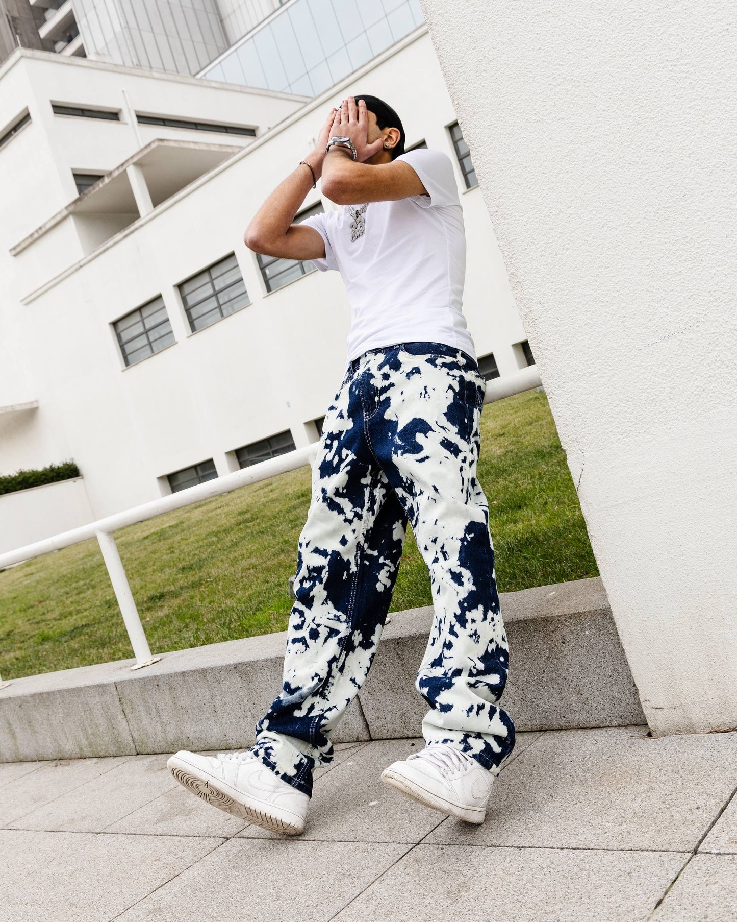 VIP BLEACH JEAN
