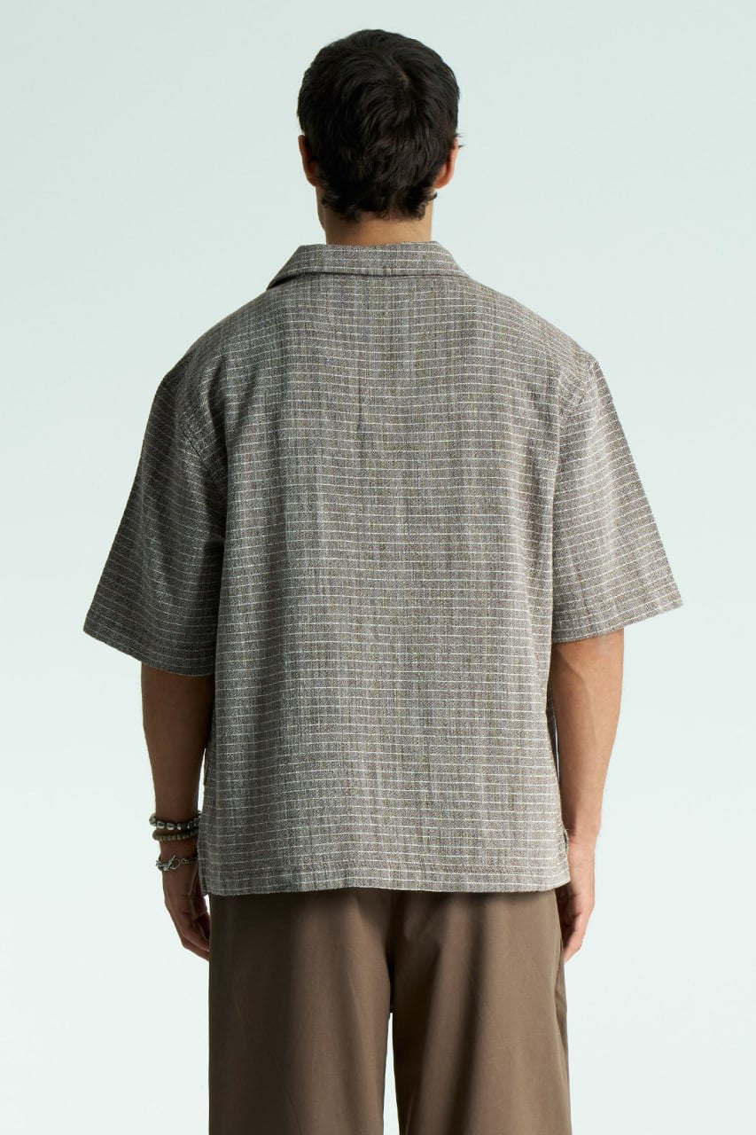 CROP CUT SQUARE PATTERN SHIRT