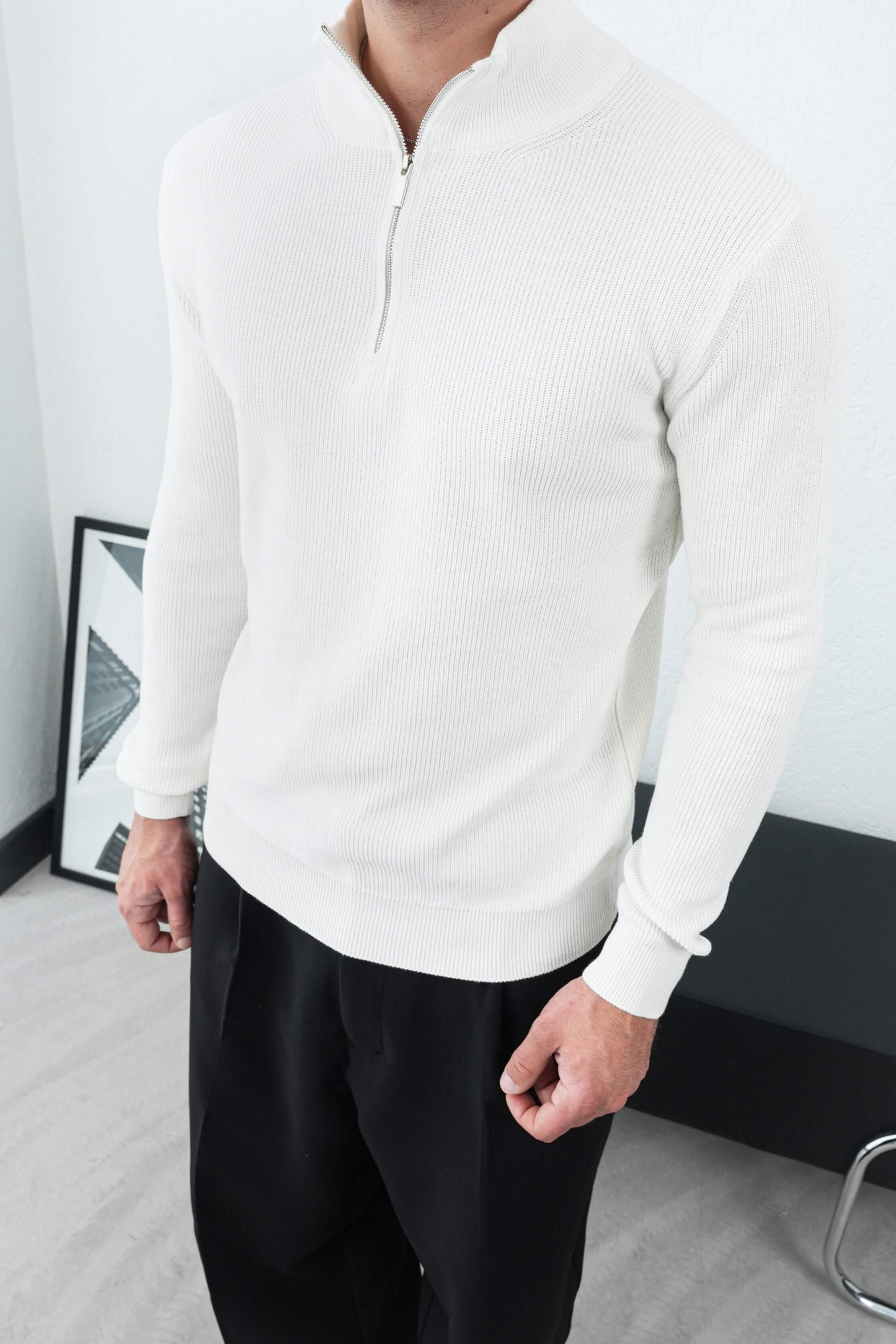 PREMIUM HALF ZIP SWEATER (5 COLOR)