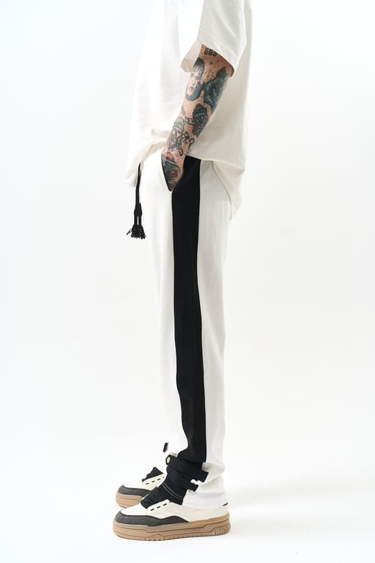 PREMIUM DETAILED TRACK PANTS