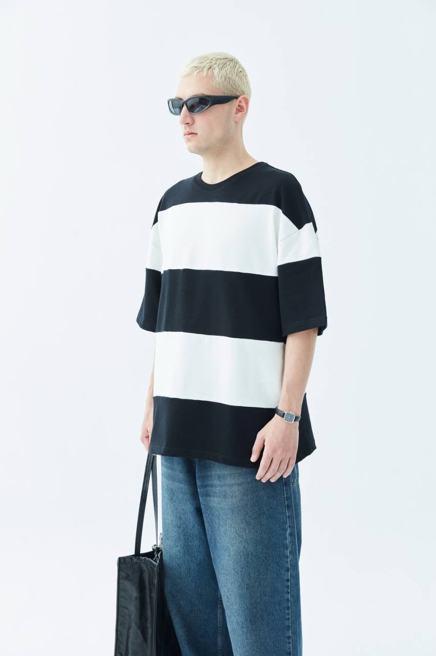 OVERSIZED STRIPED T-SHIRT