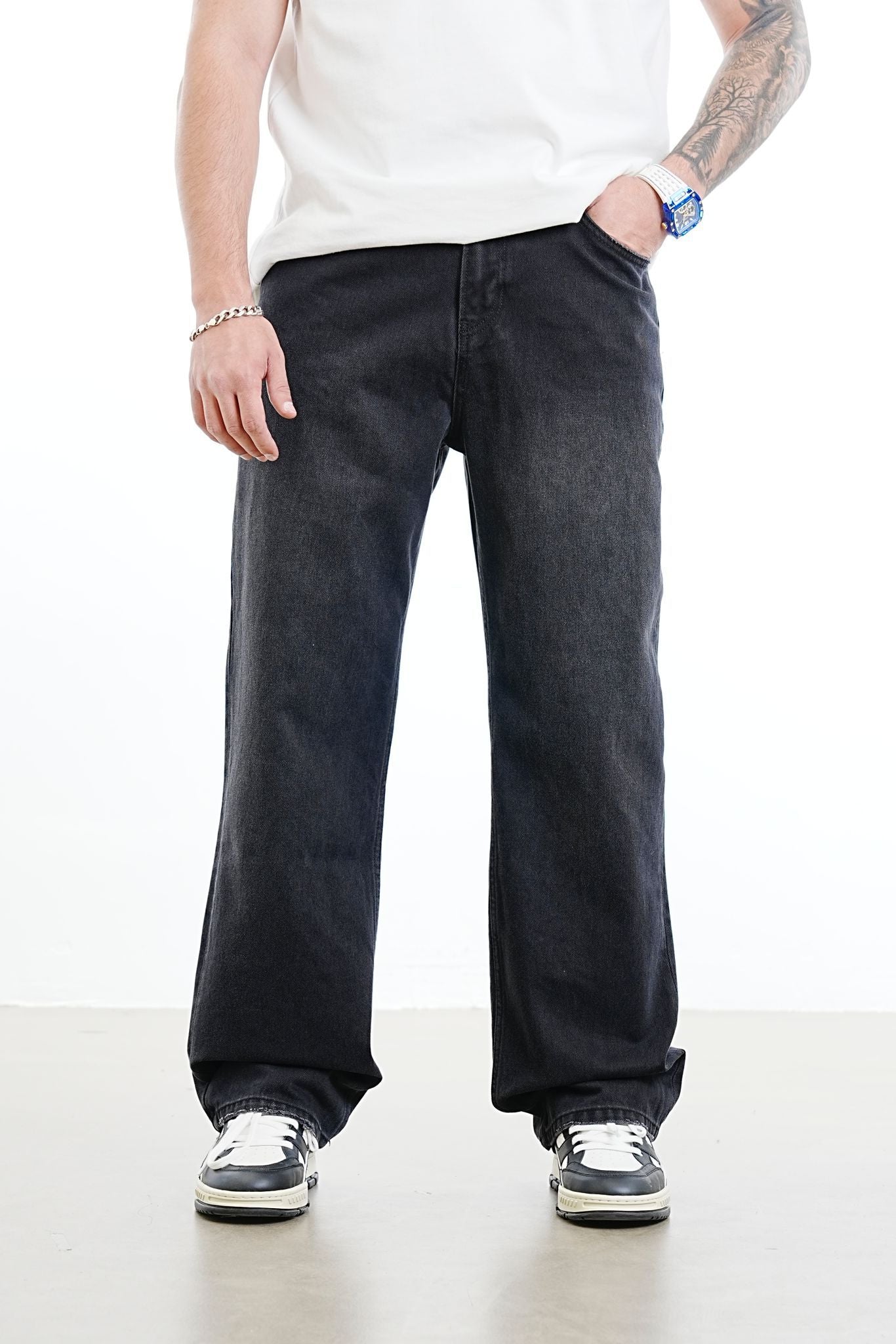 STONEWASHED BLACK BAGGY JEAN