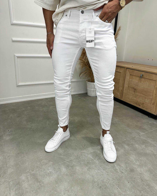 FIT PLAIN WHITE JEAN