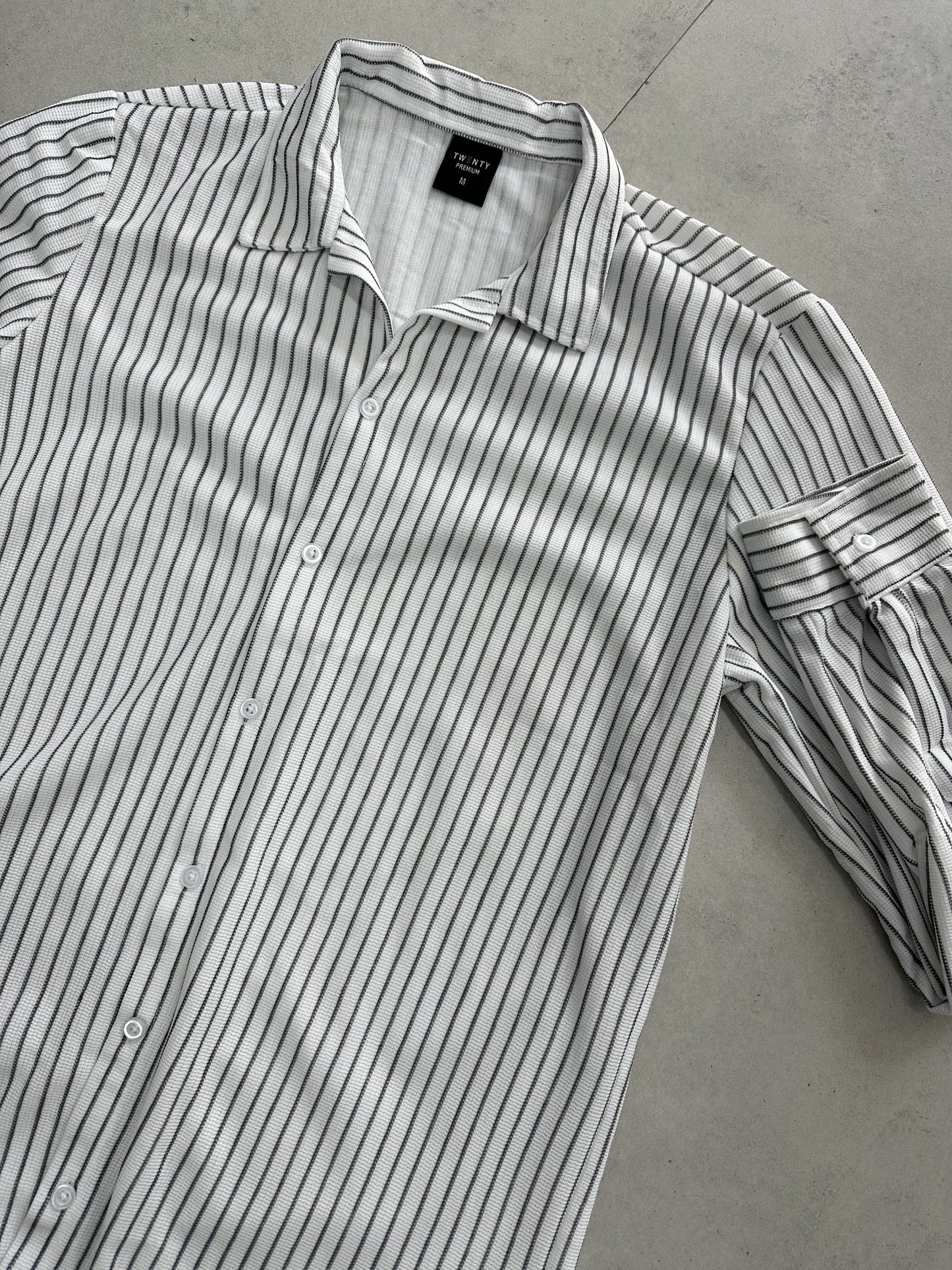 THREADS STRIPE SHIRT (5 COLOR)