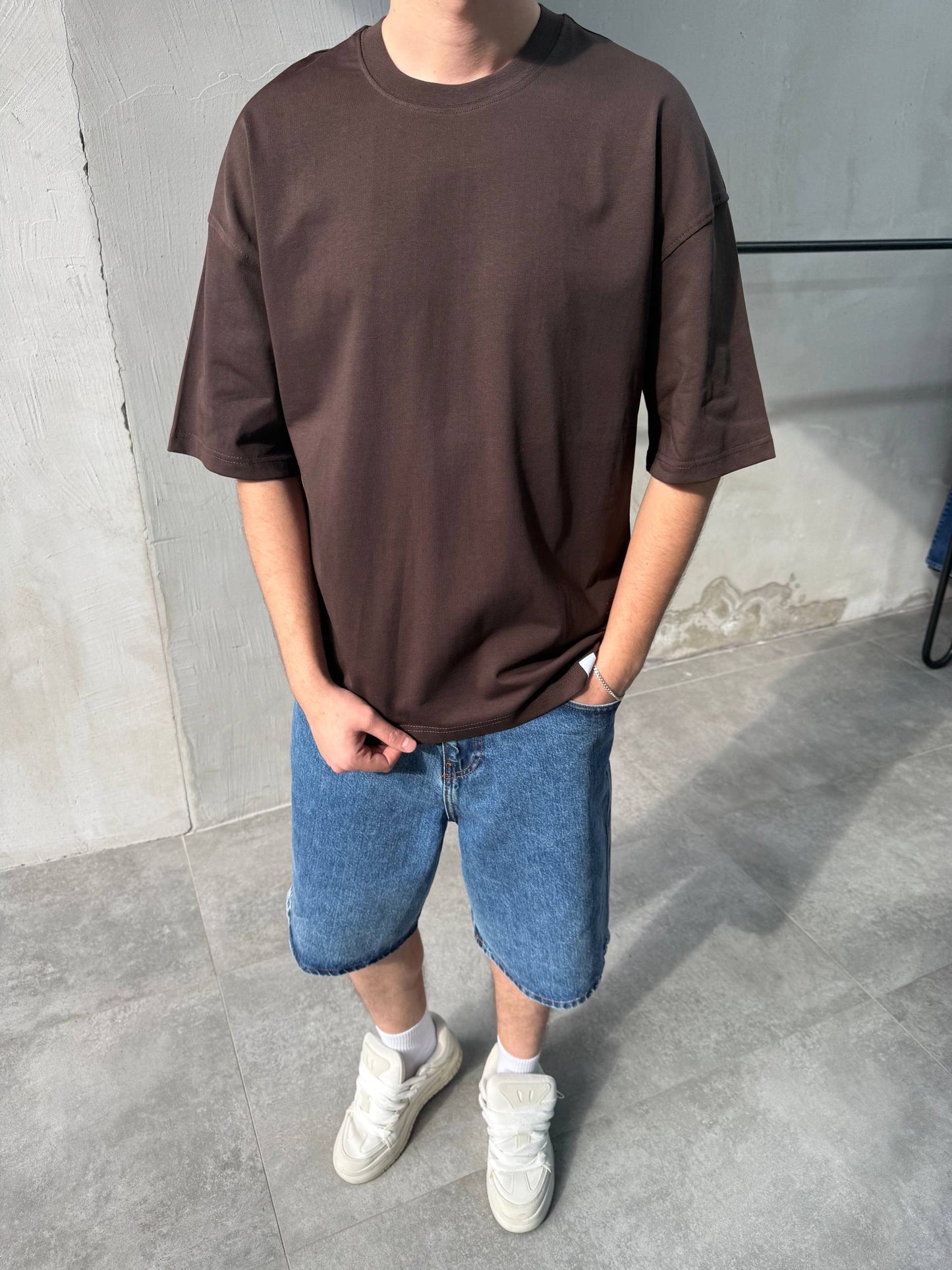 BASIC OVERSIZE T-SHIRT