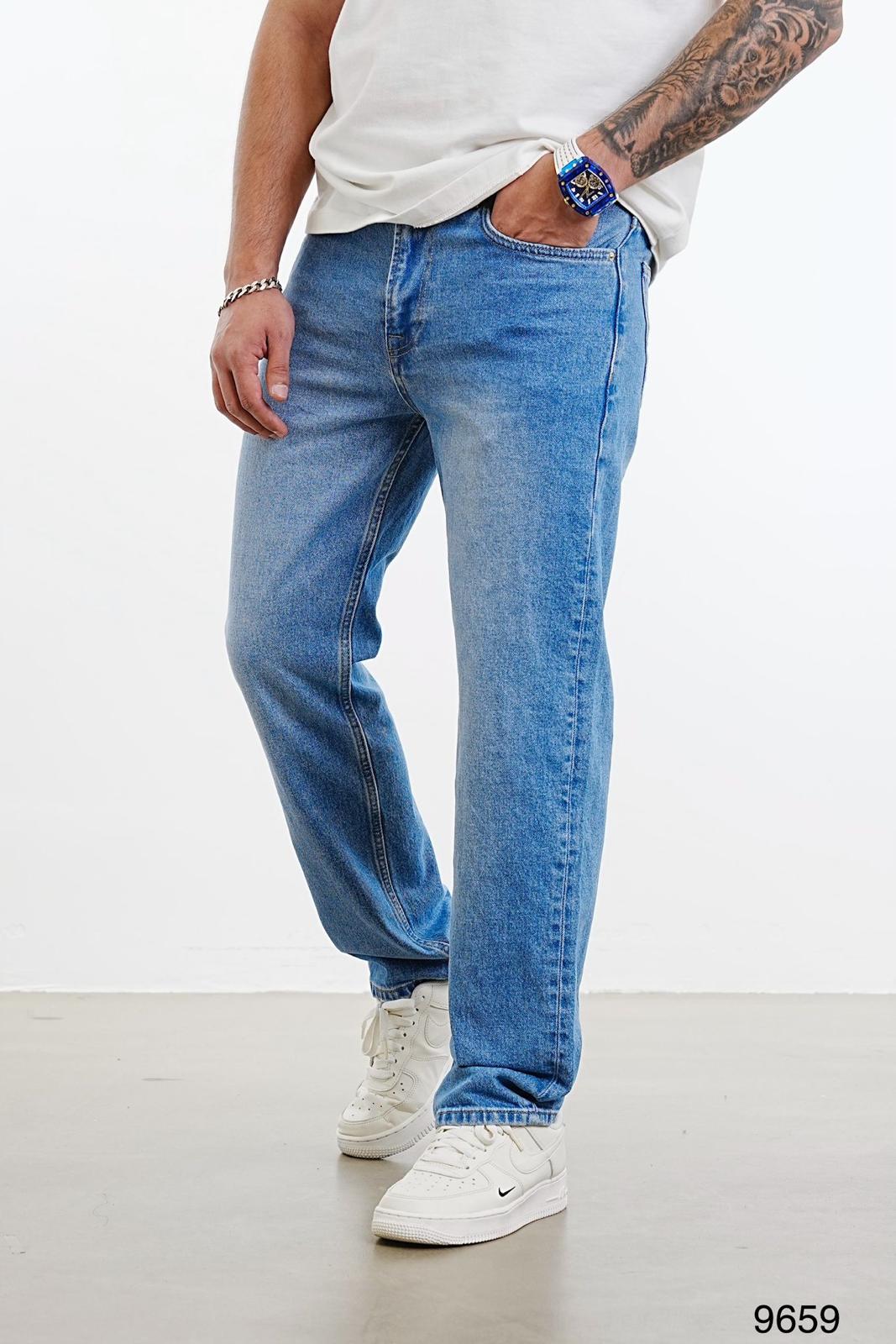 BLUE STRAIGHT CUT JEAN