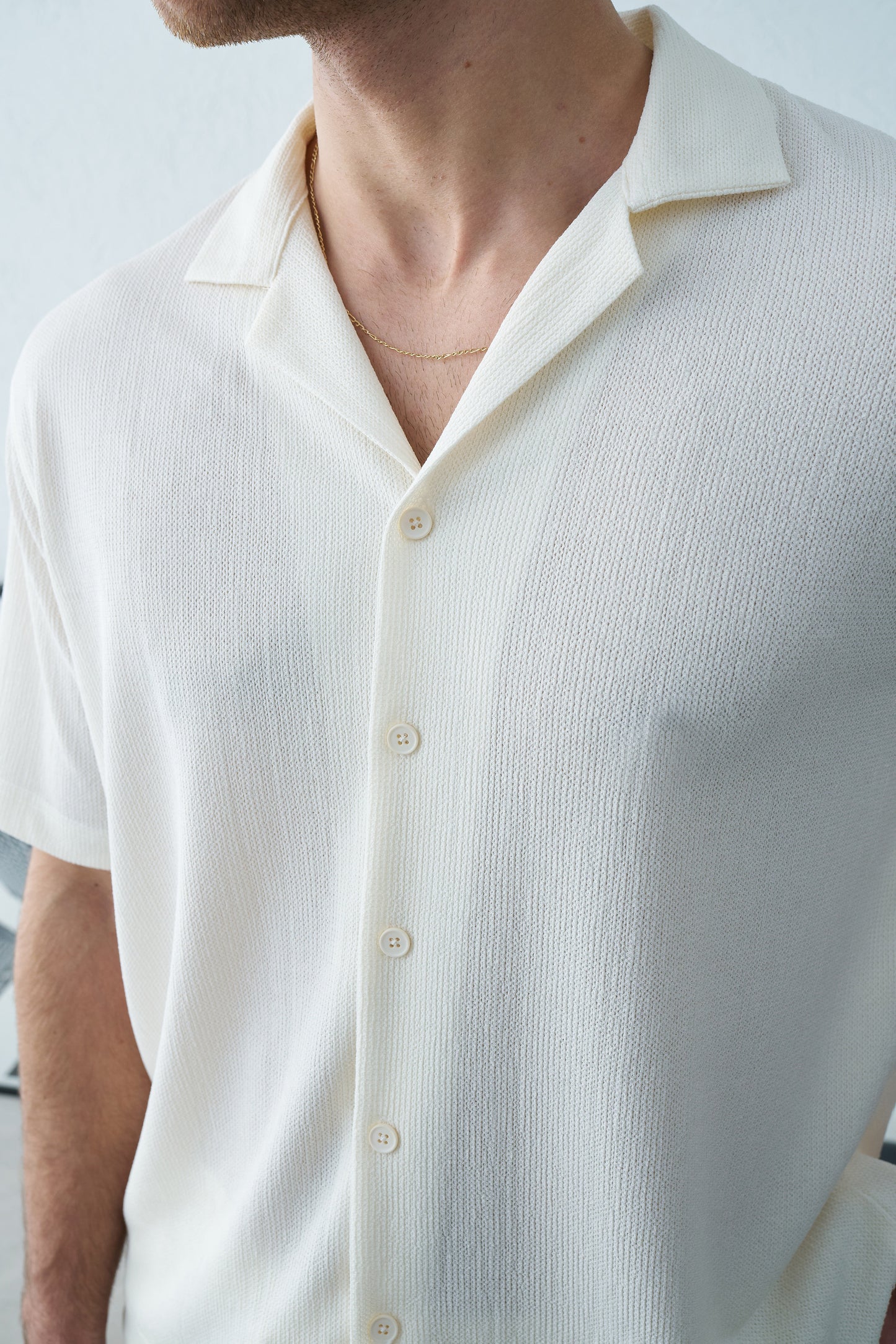 PREMIUM ENGLISH COLLAR SHORT SLEEVE SHIRT