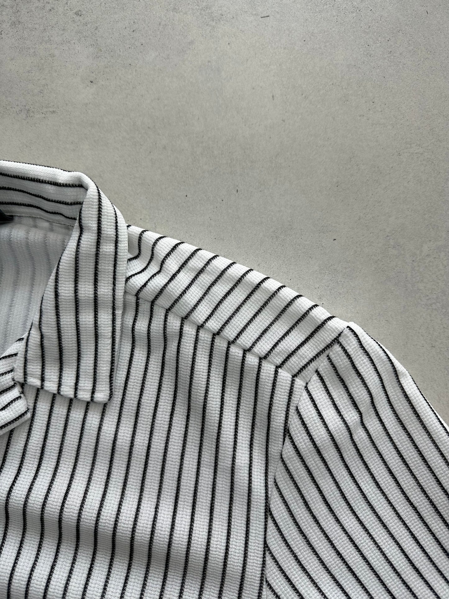 THREADS STRIPE SHIRT (5 COLOR)