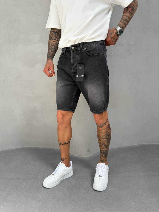 WASHED BLACK SHORT