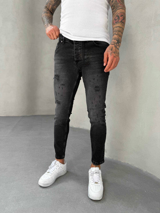 RIPPED SOFT BLACK SLIM FIT JEAN