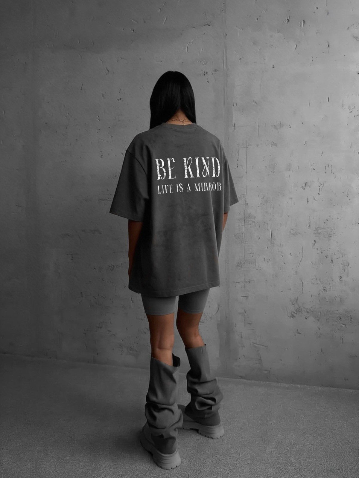 BE KIND PREMIUM T-SHIRT