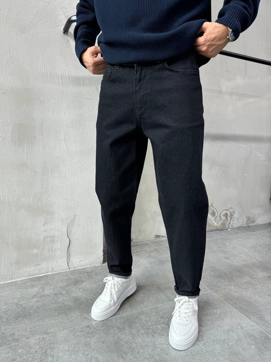 WASHED BLACK BOYFRIEND CUT JEAN