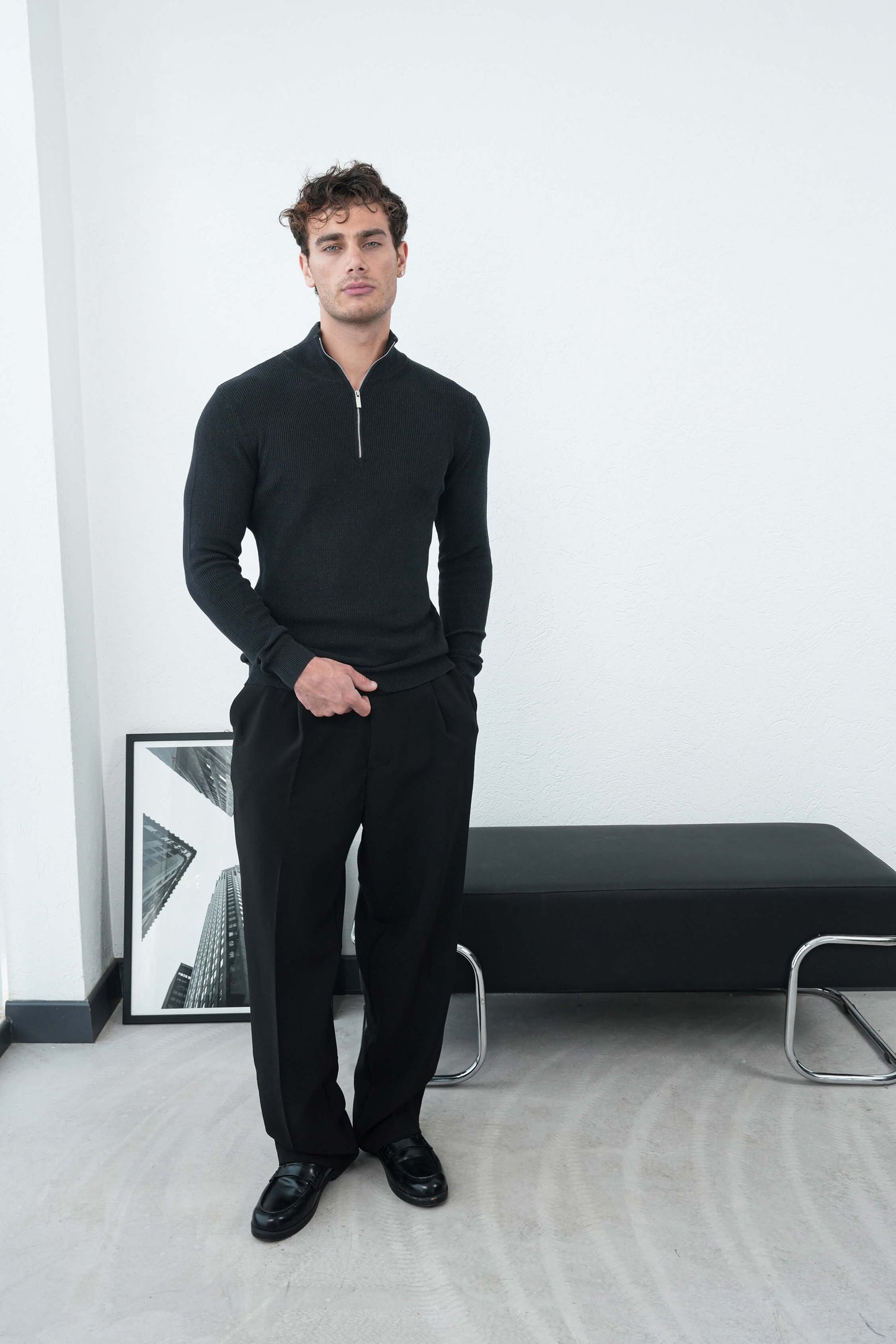 PREMIUM HALF ZIP SWEATER (5 COLOR)