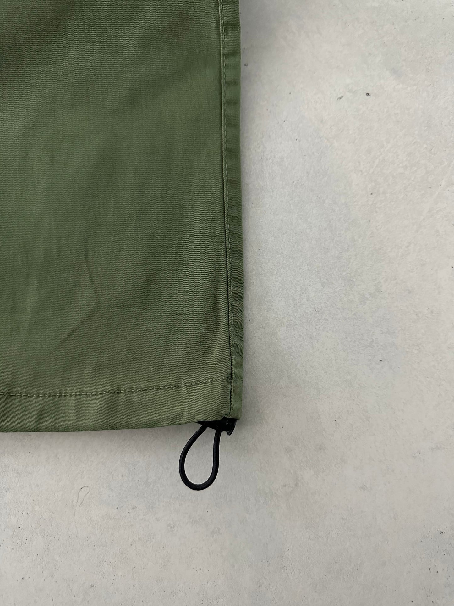 GREEN CARGO PANTS