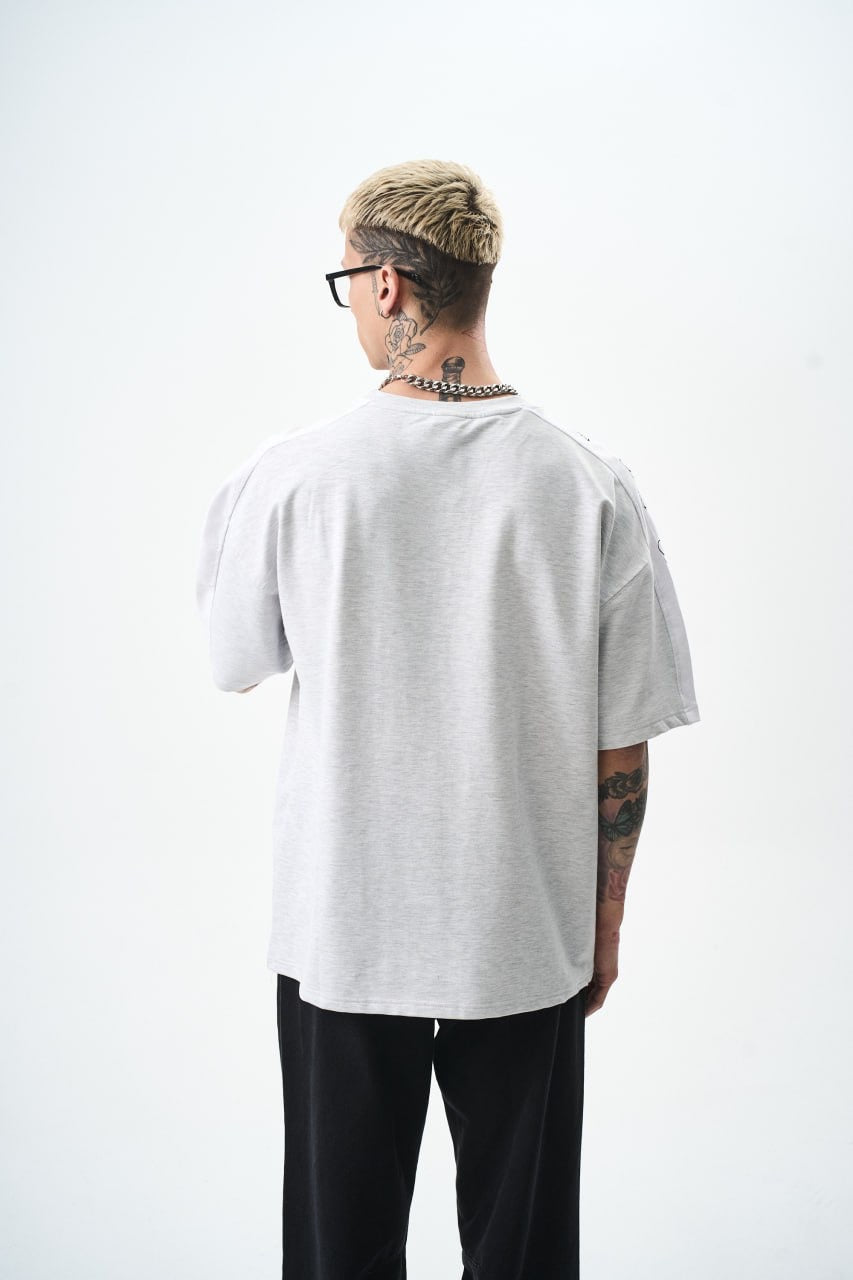BASICS PREMIUM T-SHIRT