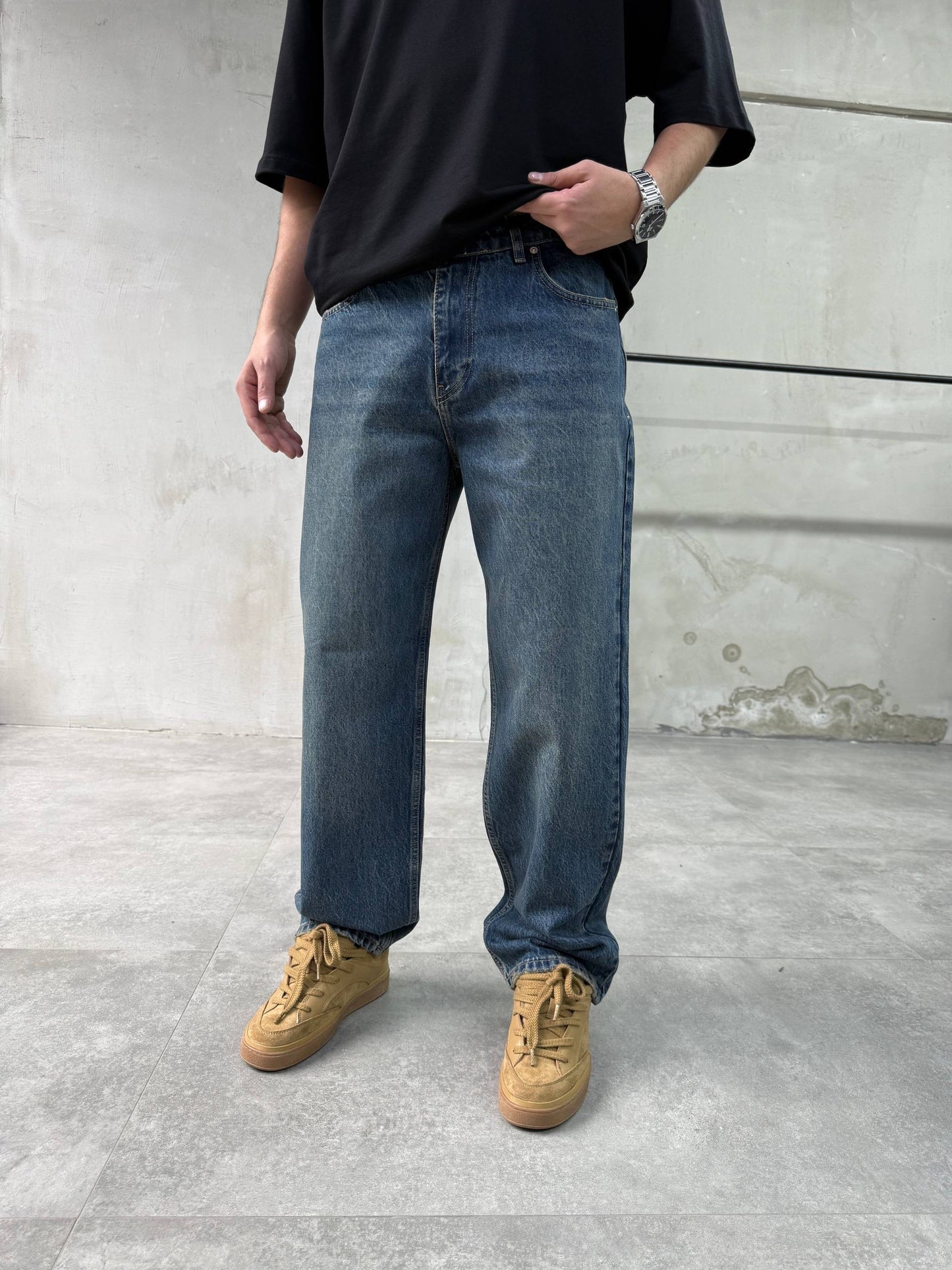 PREMIUM STRAIGHT CUT JEAN