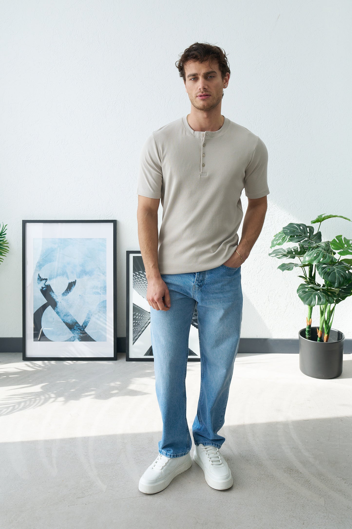 BUTTON UP FIT T-SHIRT