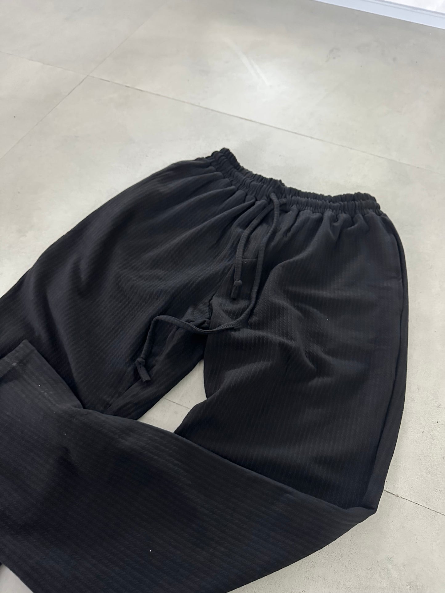 PREMIUM PANTS