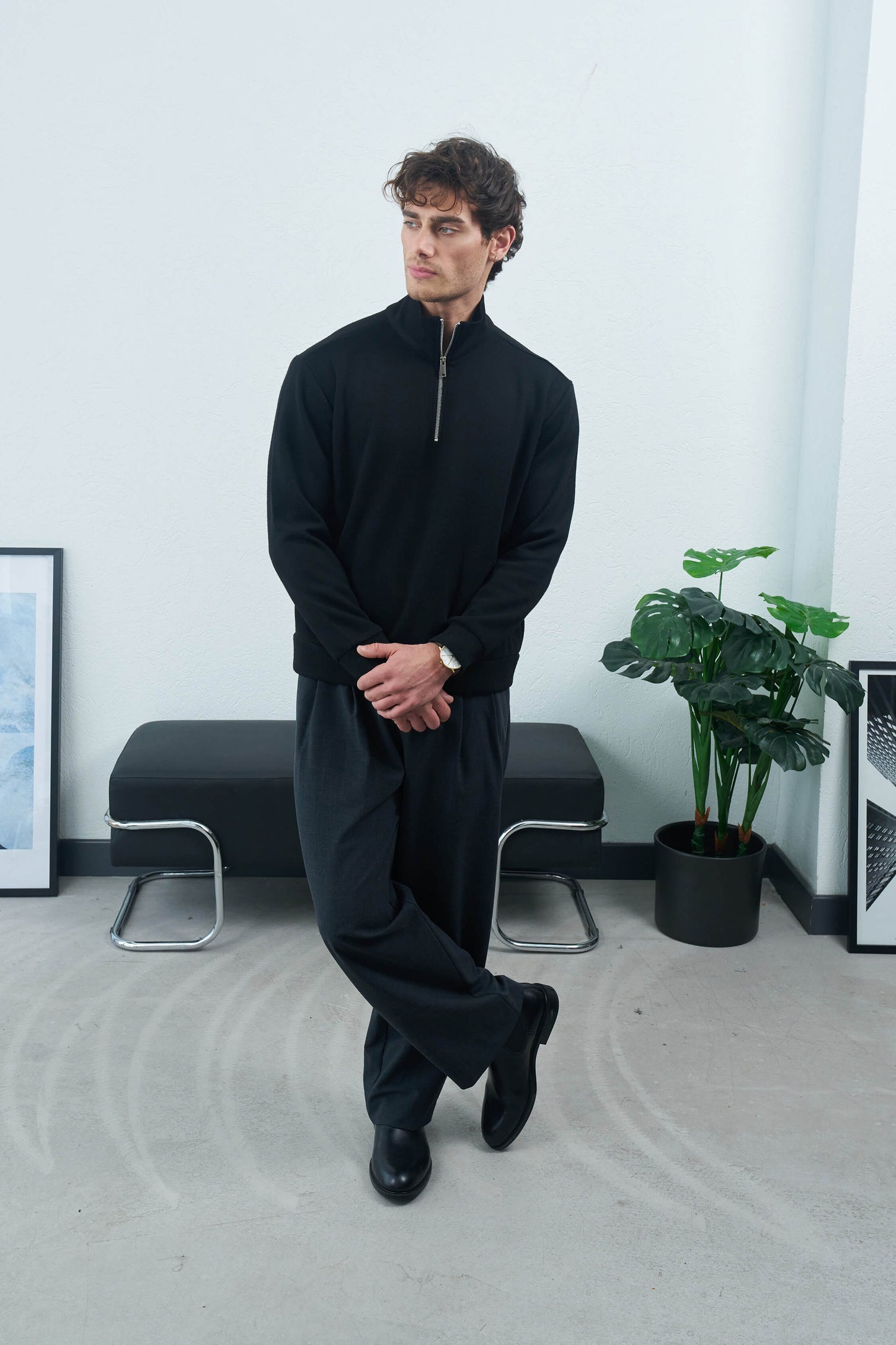 HALF ZIP PREMIUM SWEATSHIRT (2 COLOR)