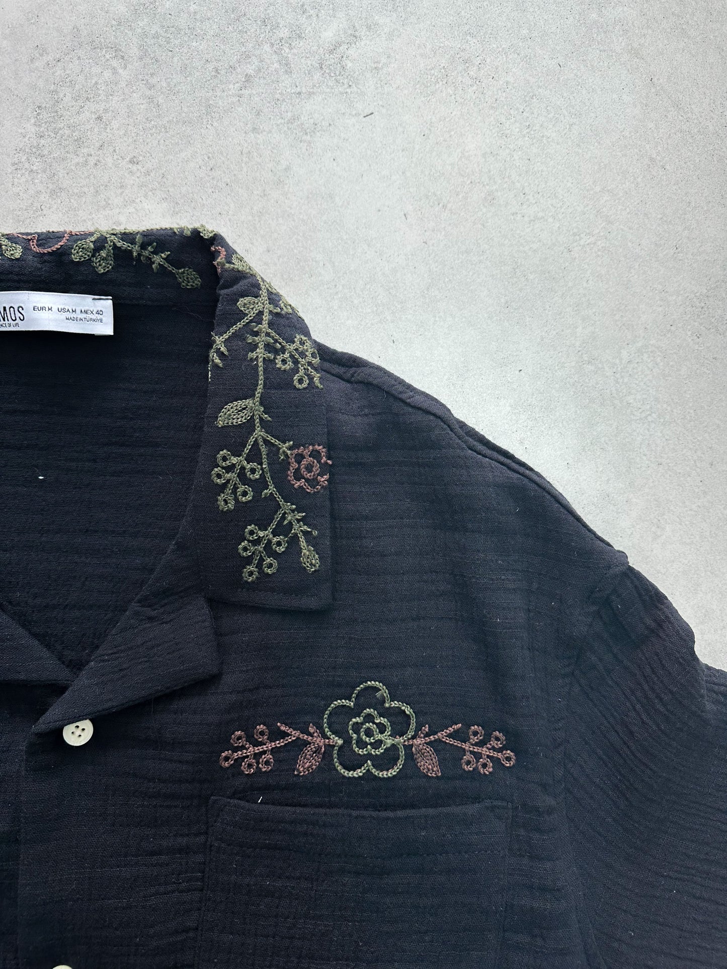 SHORT SLEEVE EMBROIDERY SHIRT (4 COLOR)