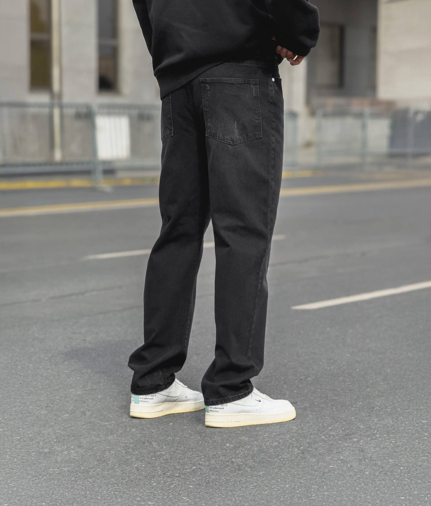 VIP ANAGRAM BLACK JEAN