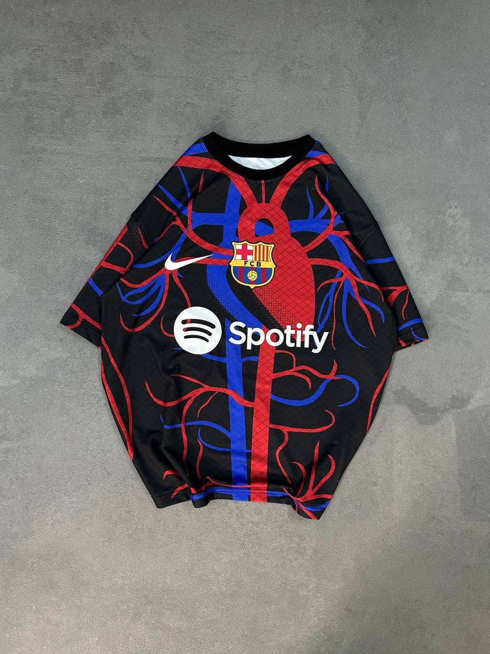 BARCELONA FANCY T-SHIRT