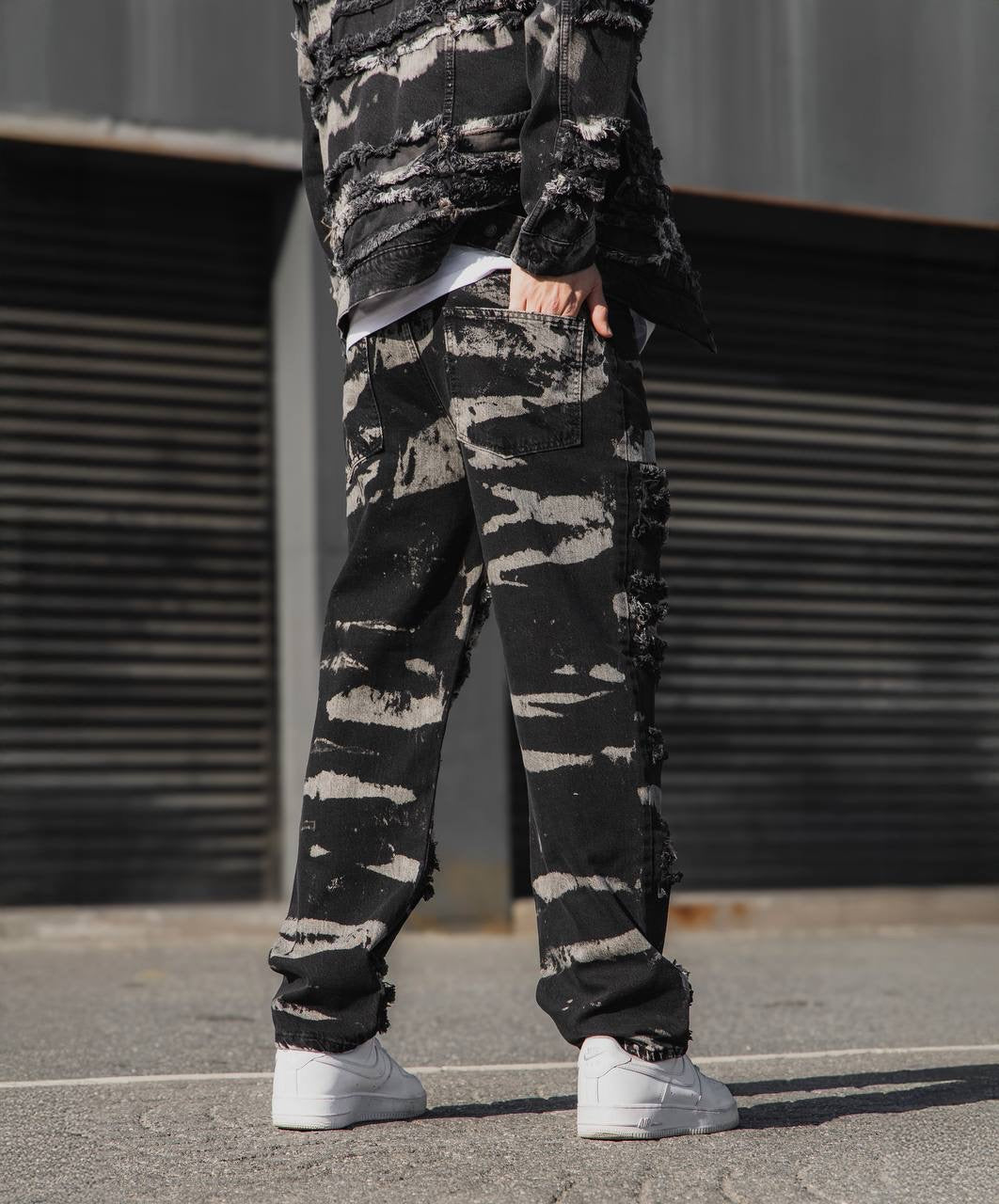 1983 VIP RIPPED JEAN