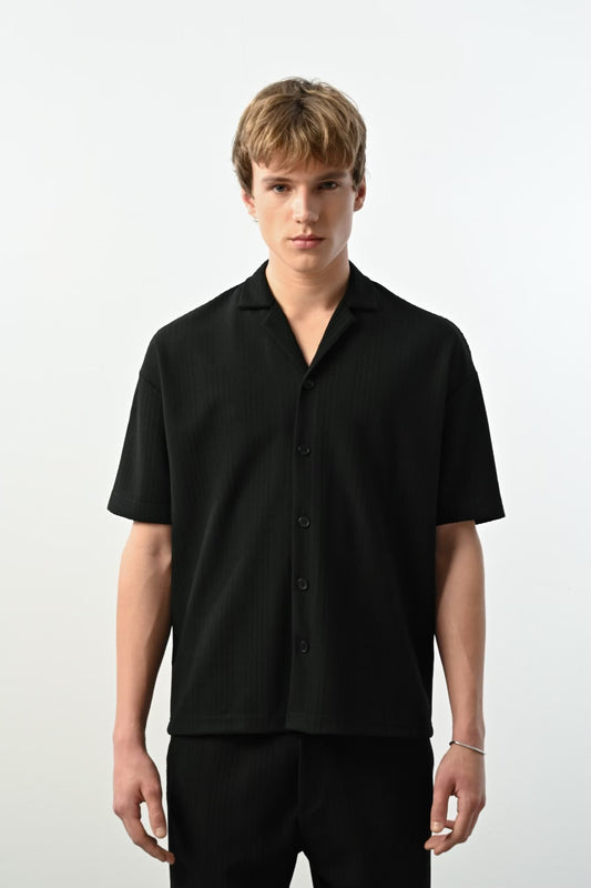 DEATAIED SHORT SLEEVE SHIRT