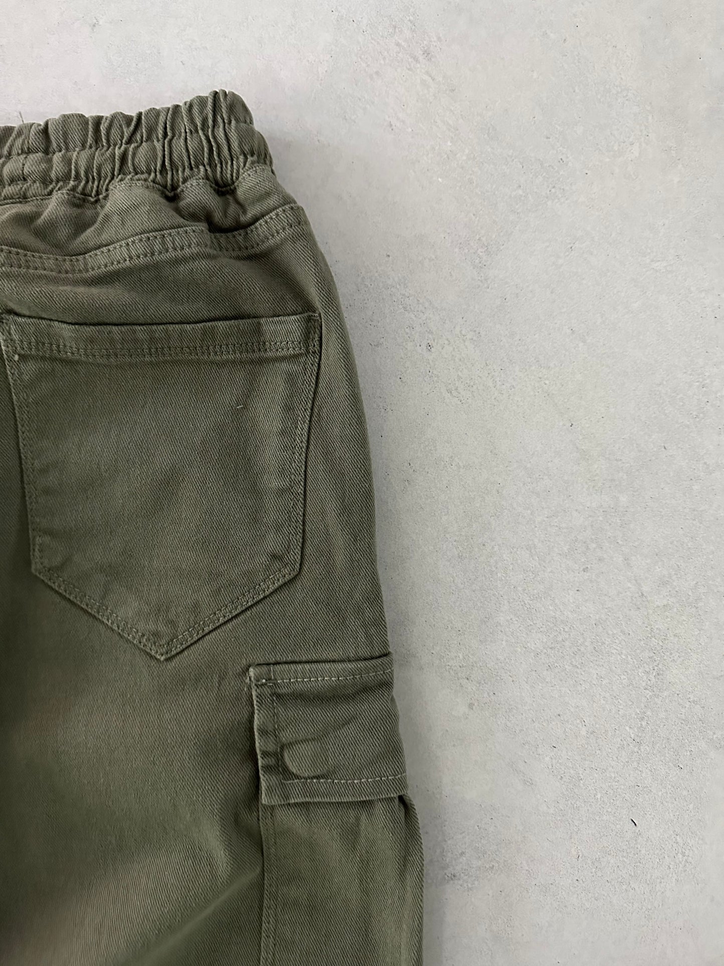 HUNTER GREEN CARGO PANTS