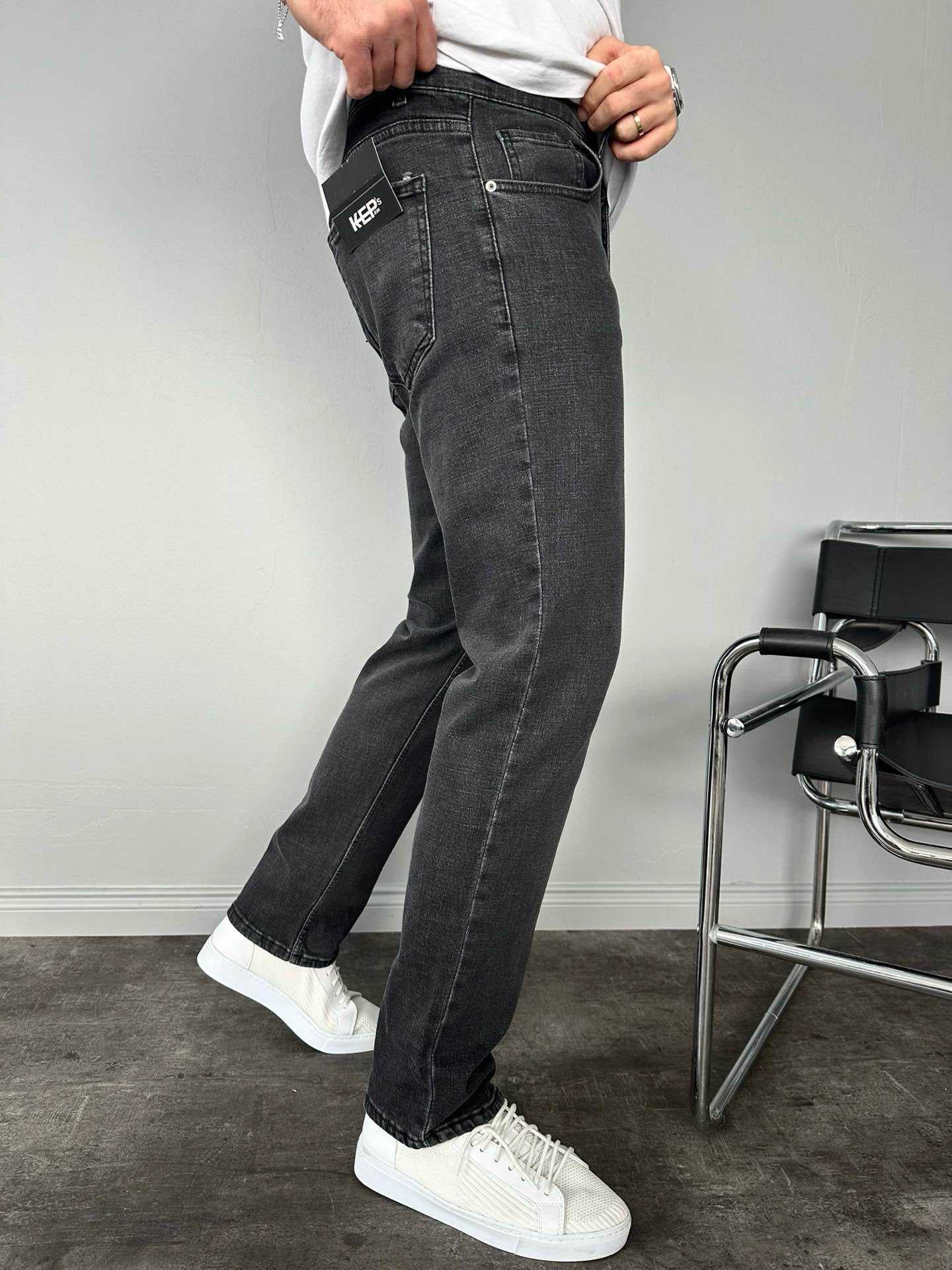 STONEWASHED DARK GRAY REGULAR FIT JEAN