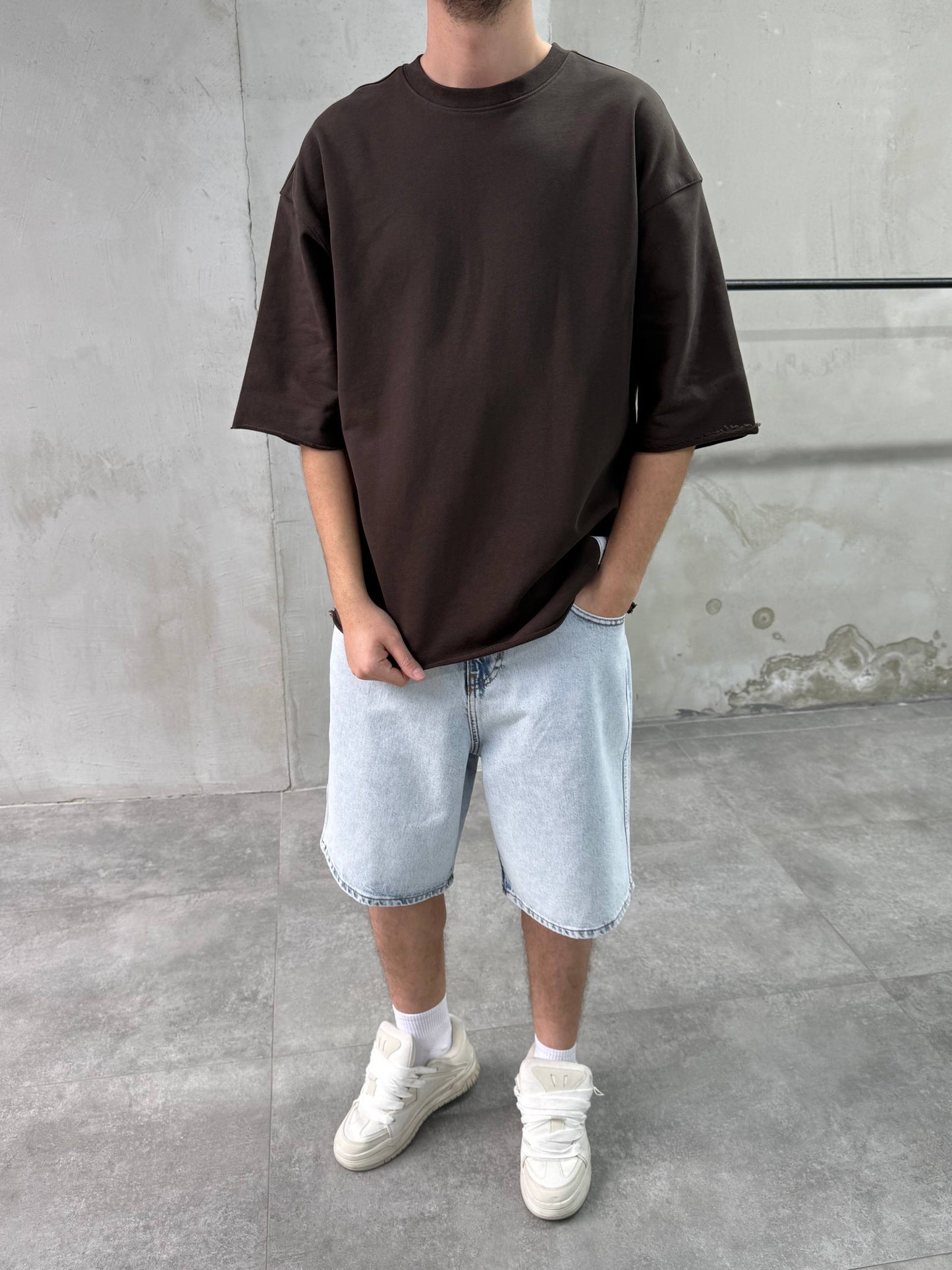 BASIC OVERSIZE T-SHIRT