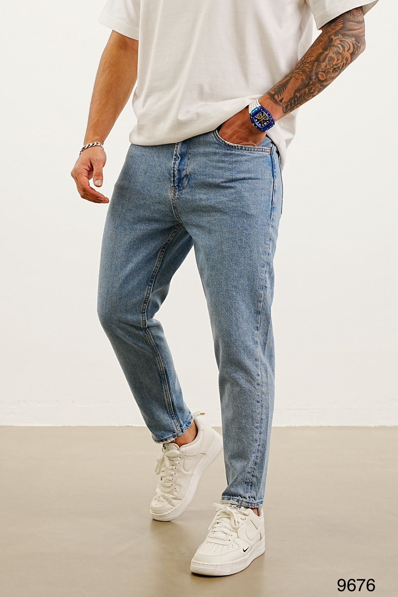 STONEWASHED BLUE BOYFRIEND JEAN