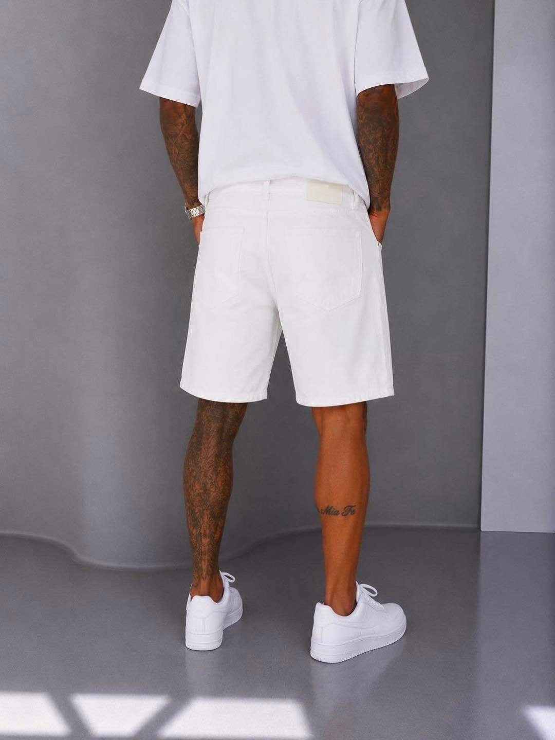 PLAIN WHITE SHORT