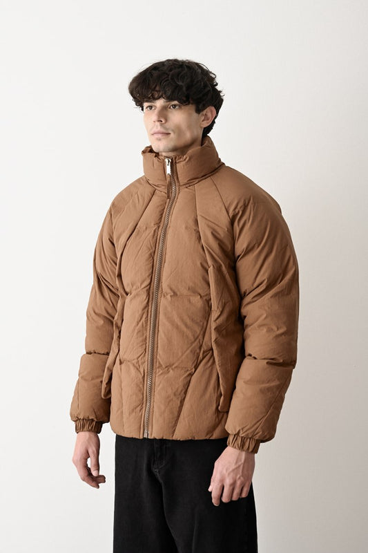 DETAILED COFFE PUFFER JACKET