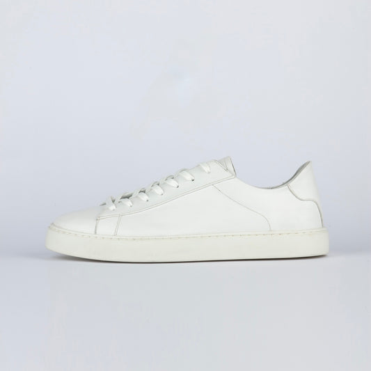 BASIC WHITE LEATHER SHOES