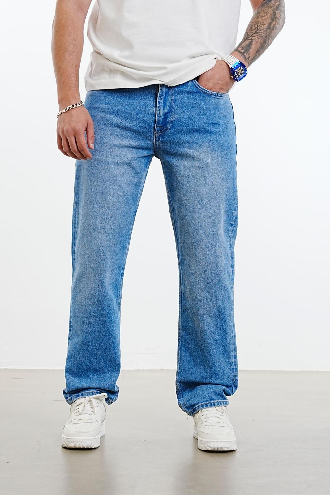 BLUE STRAIGHT CUT JEAN