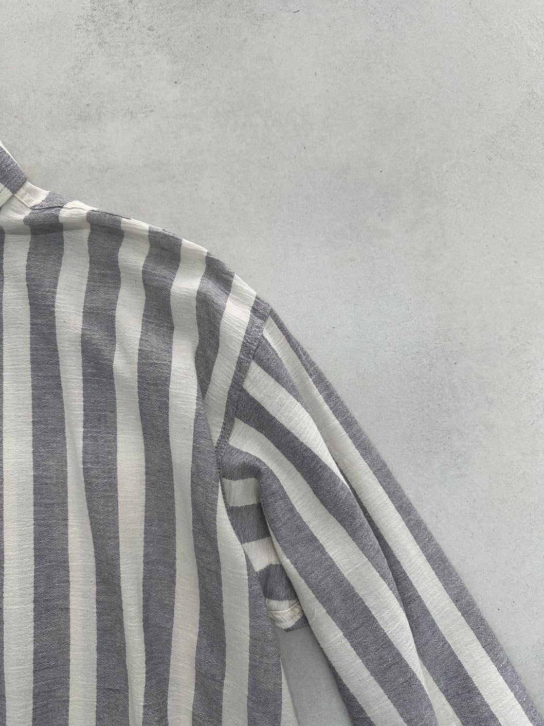 STRIPE LONG SLEEVE SHIRT