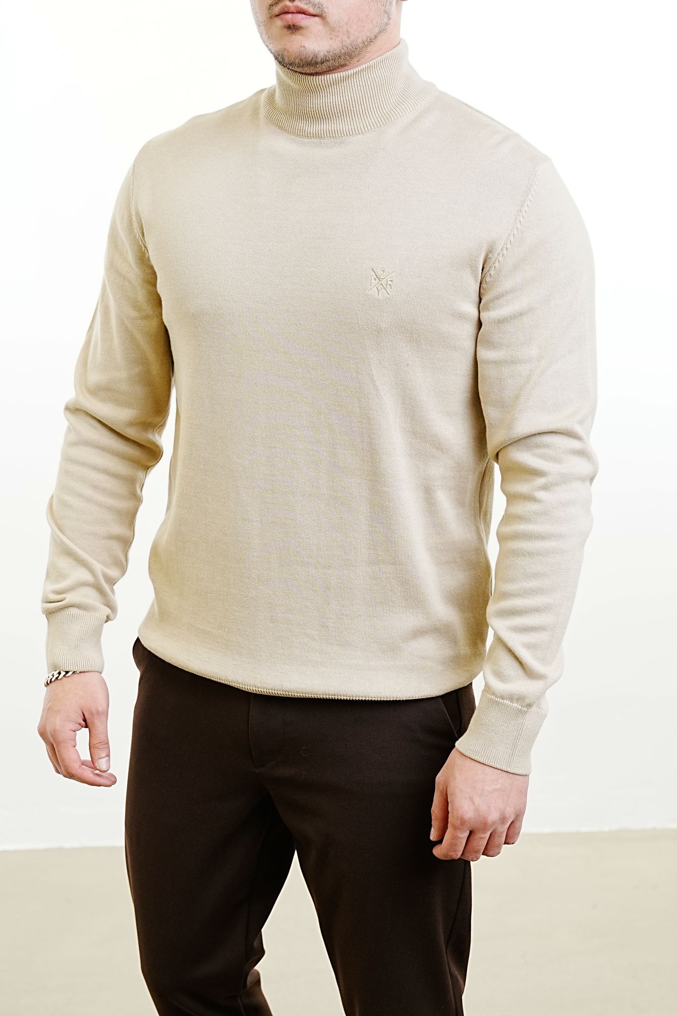 HIGH NECK SWEATER (3 COLOR)