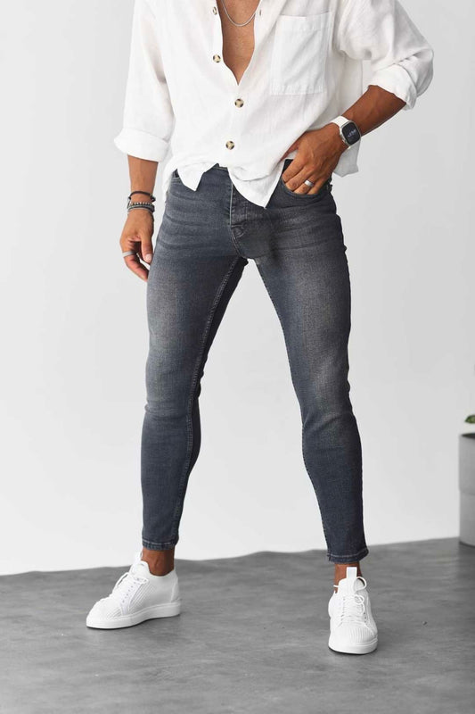 STONEWASHED BLACK SLIM FIT JEAN